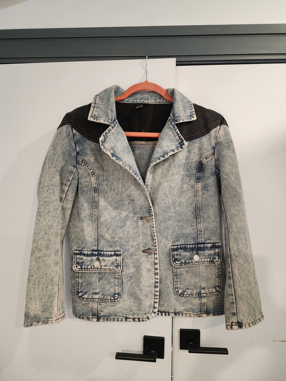 Women’s Denim Contrast Blazer Jacket